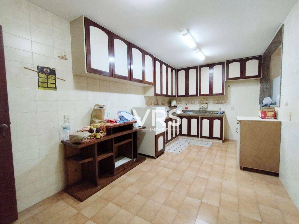 Apartamento à venda com 3 quartos, 168m² - Foto 20