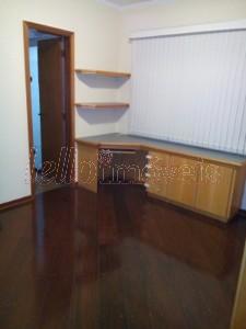 Apartamento para alugar com 3 quartos, 202m² - Foto 7