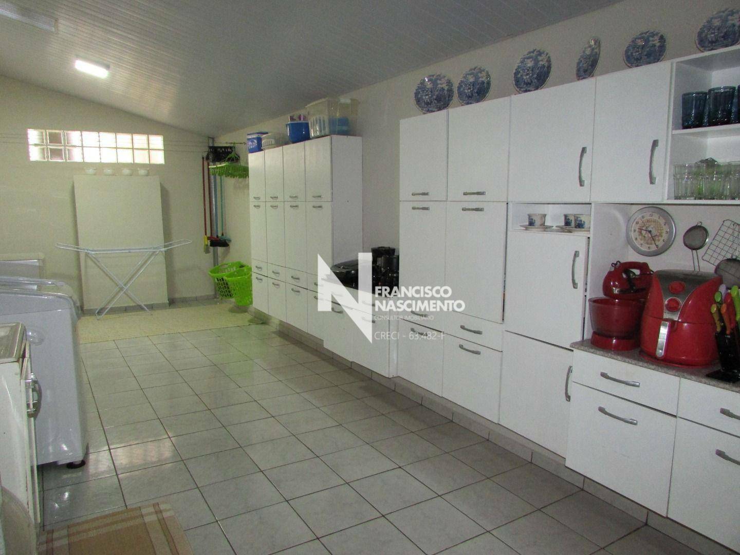 Casa à venda com 2 quartos, 177m² - Foto 26