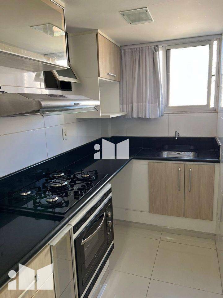 Apartamento à venda com 3 quartos, 81m² - Foto 16