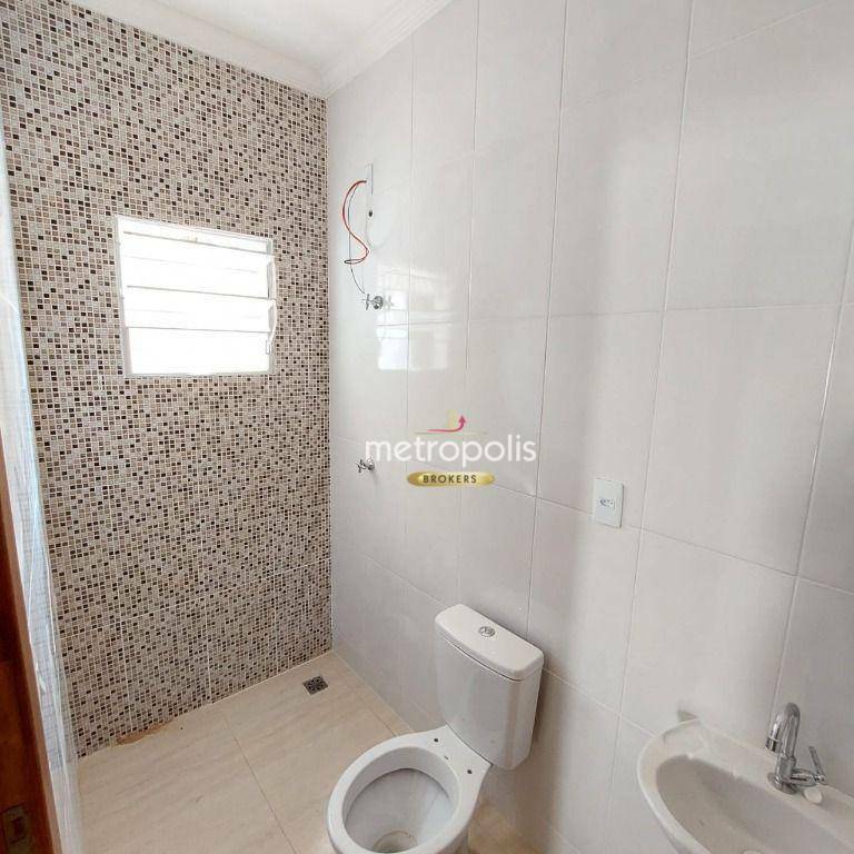 Casa à venda com 2 quartos, 68m² - Foto 11