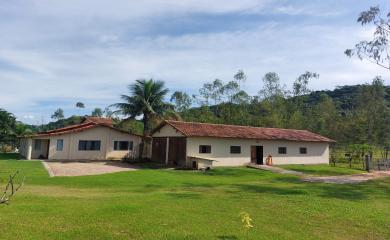 Fazenda à venda com 3 quartos, 96800m² - Foto 8