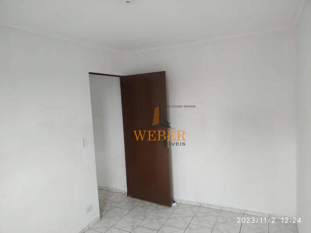 Apartamento à venda e aluguel com 2 quartos, 45m² - Foto 11