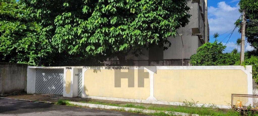 Apartamento à venda com 3 quartos, 101m² - Foto 20