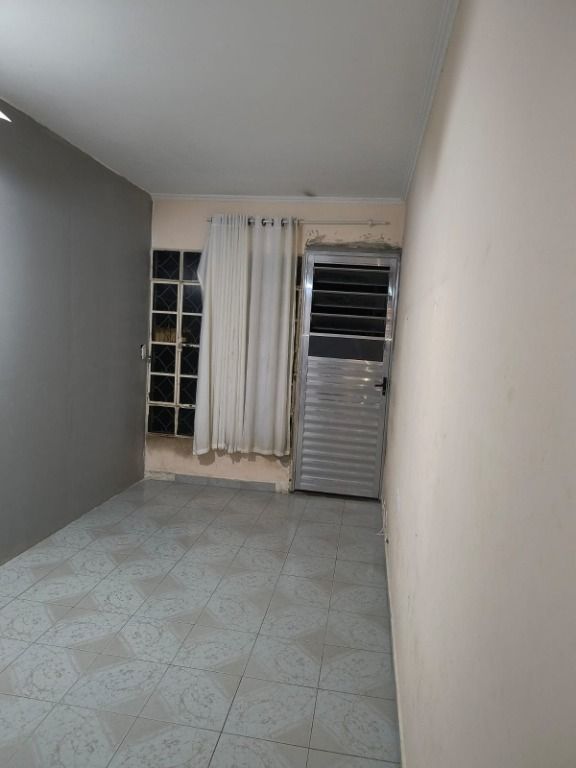 Casa à venda com 2 quartos, 81m² - Foto 24