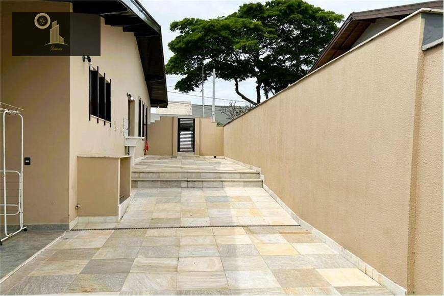 Casa de Condomínio à venda com 3 quartos, 351m² - Foto 35