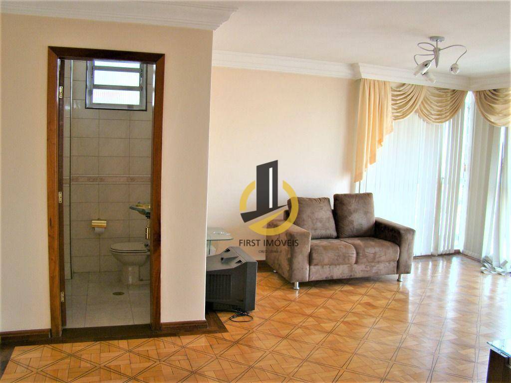 Apartamento à venda com 4 quartos, 235m² - Foto 4