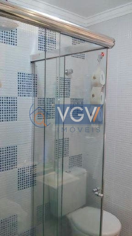 Apartamento à venda com 2 quartos, 68m² - Foto 7