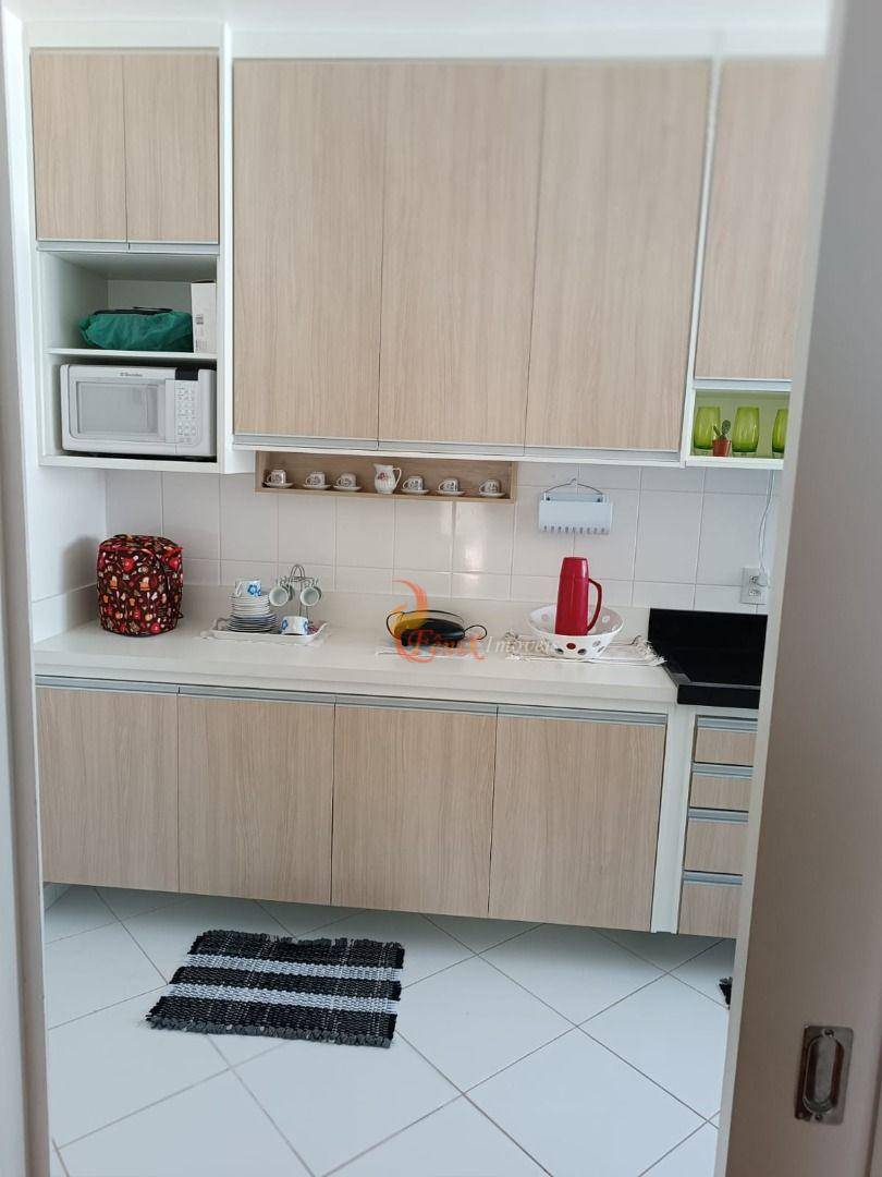 Apartamento à venda com 3 quartos, 97m² - Foto 4