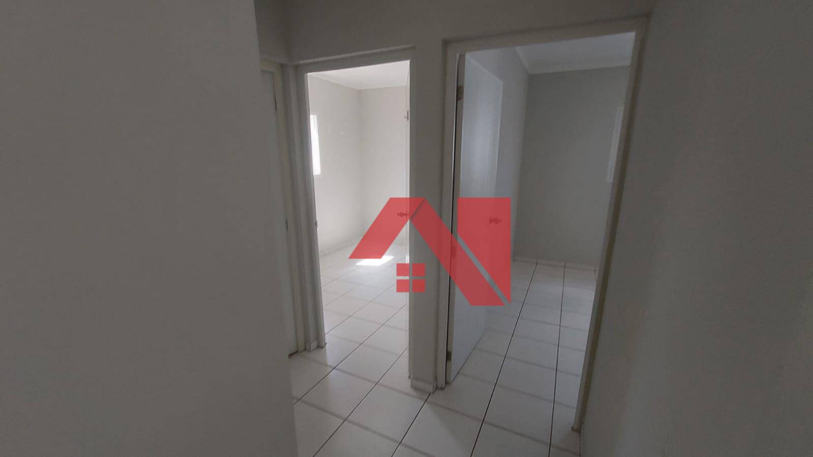 Apartamento para alugar com 3 quartos, 80m² - Foto 8