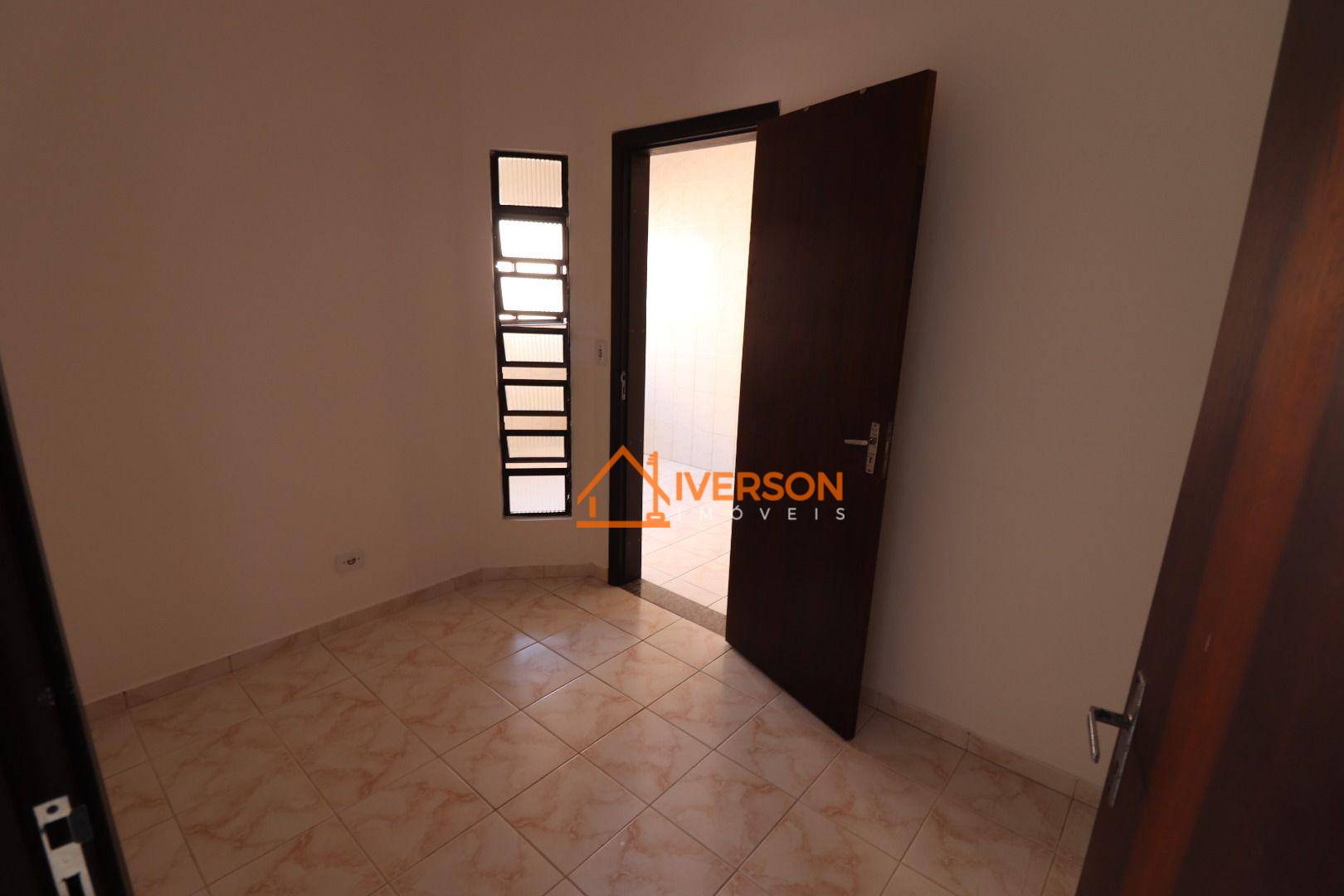 Apartamento para alugar com 3 quartos, 100m² - Foto 15