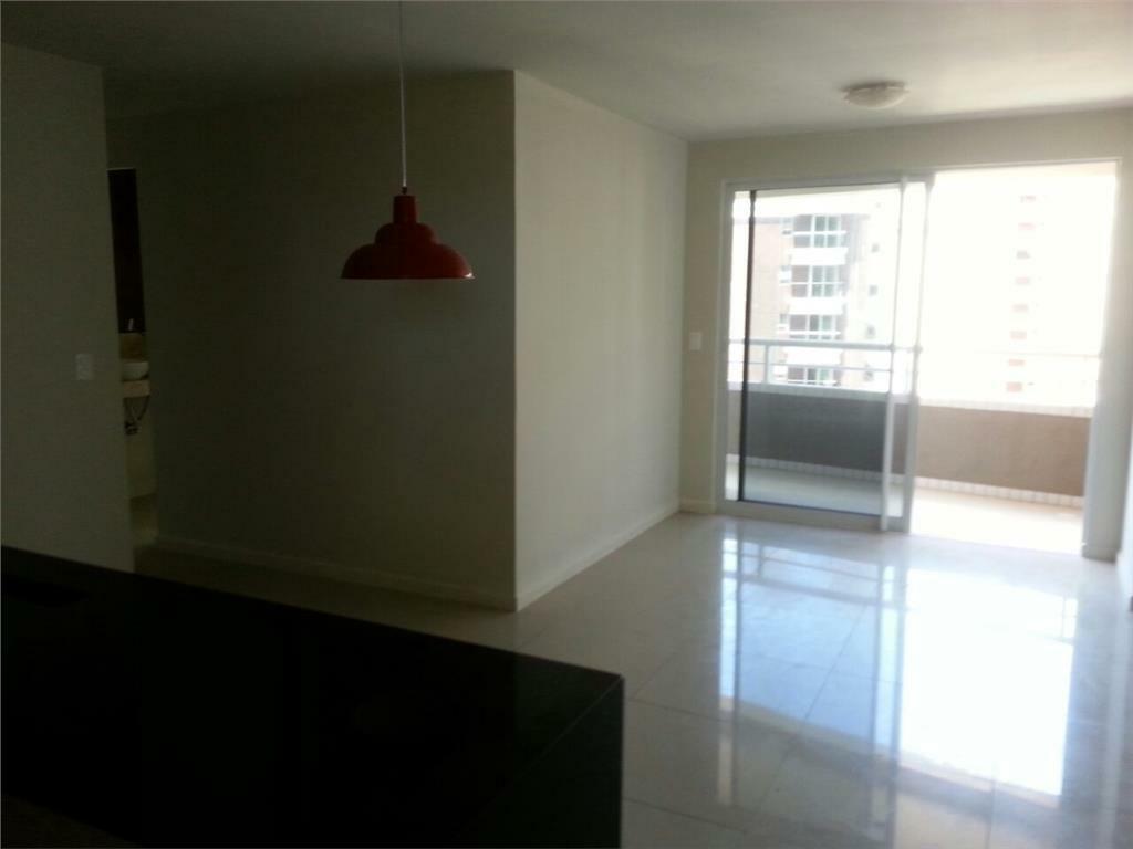 Apartamento à venda com 3 quartos, 68m² - Foto 10