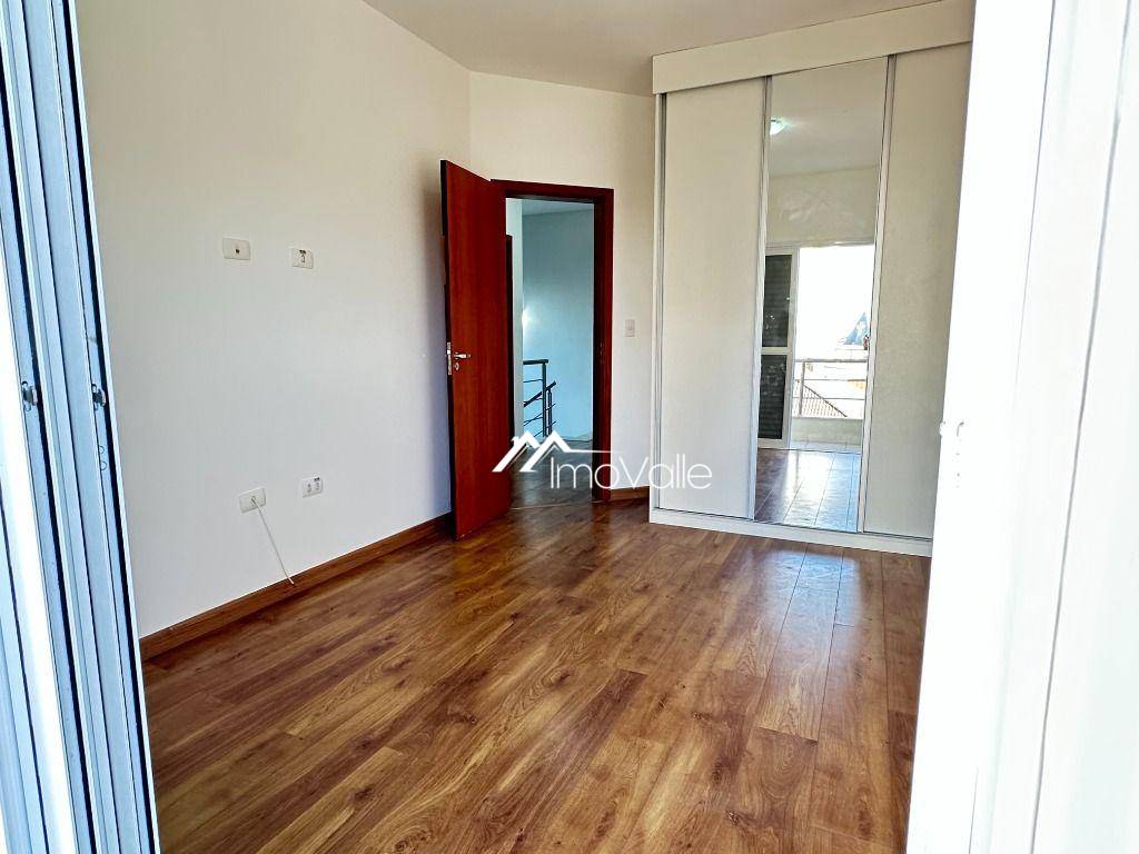 Casa de Condomínio para alugar com 4 quartos, 280m² - Foto 21