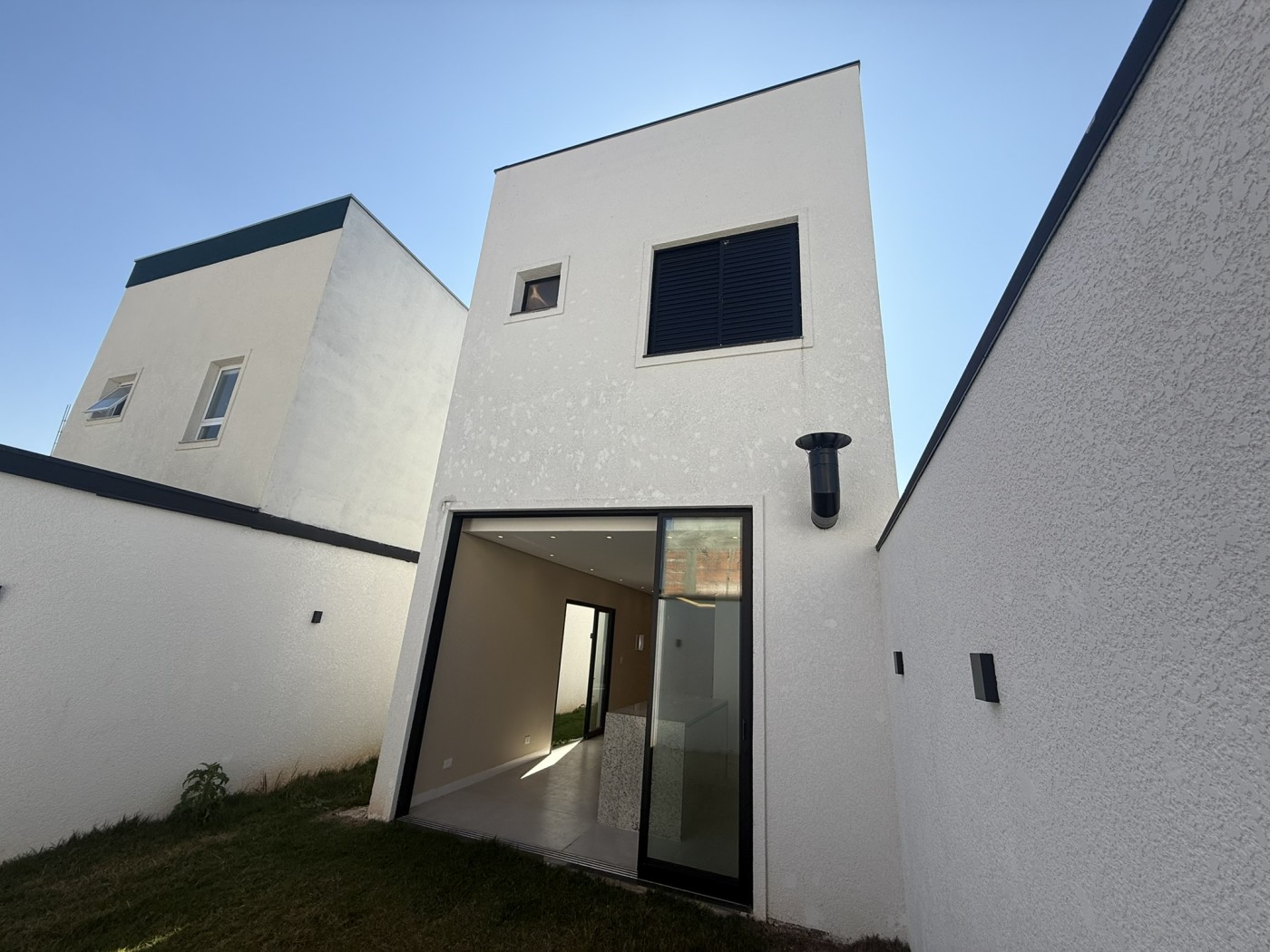Casa à venda com 3 quartos, 123m² - Foto 15