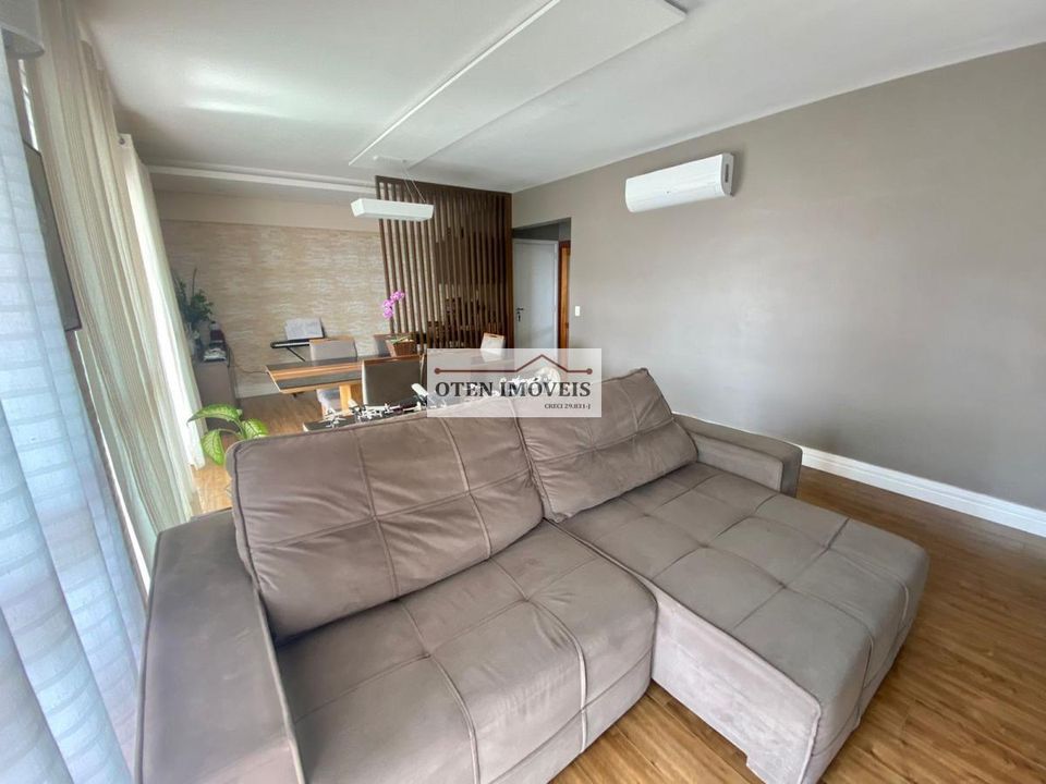 Apartamento à venda com 3 quartos, 131m² - Foto 1