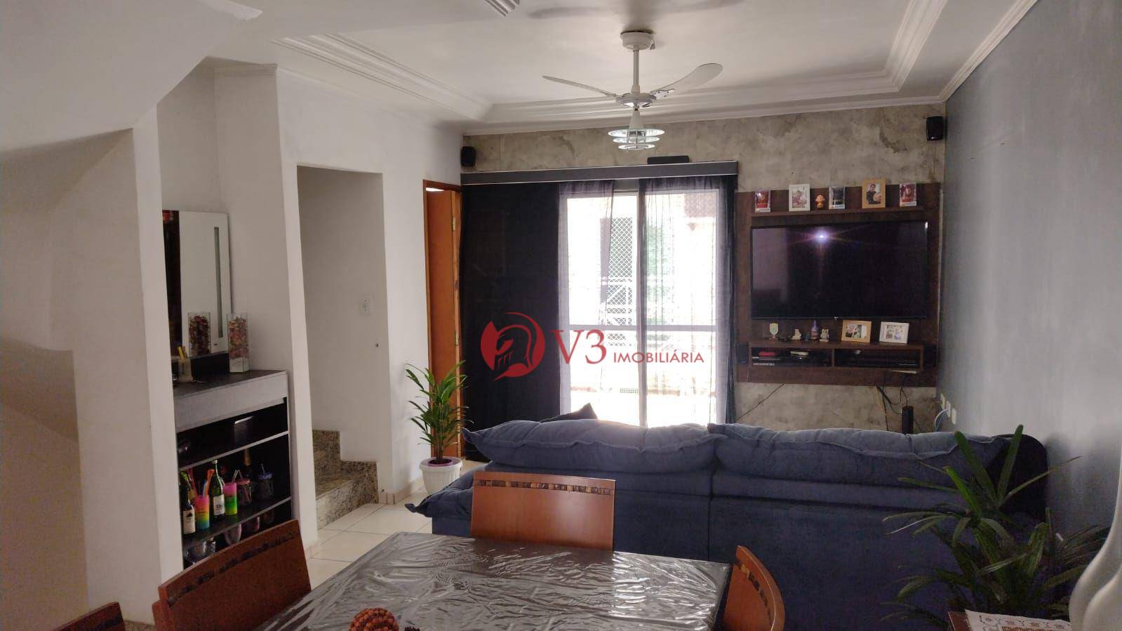 Sobrado à venda com 3 quartos, 135m² - Foto 1