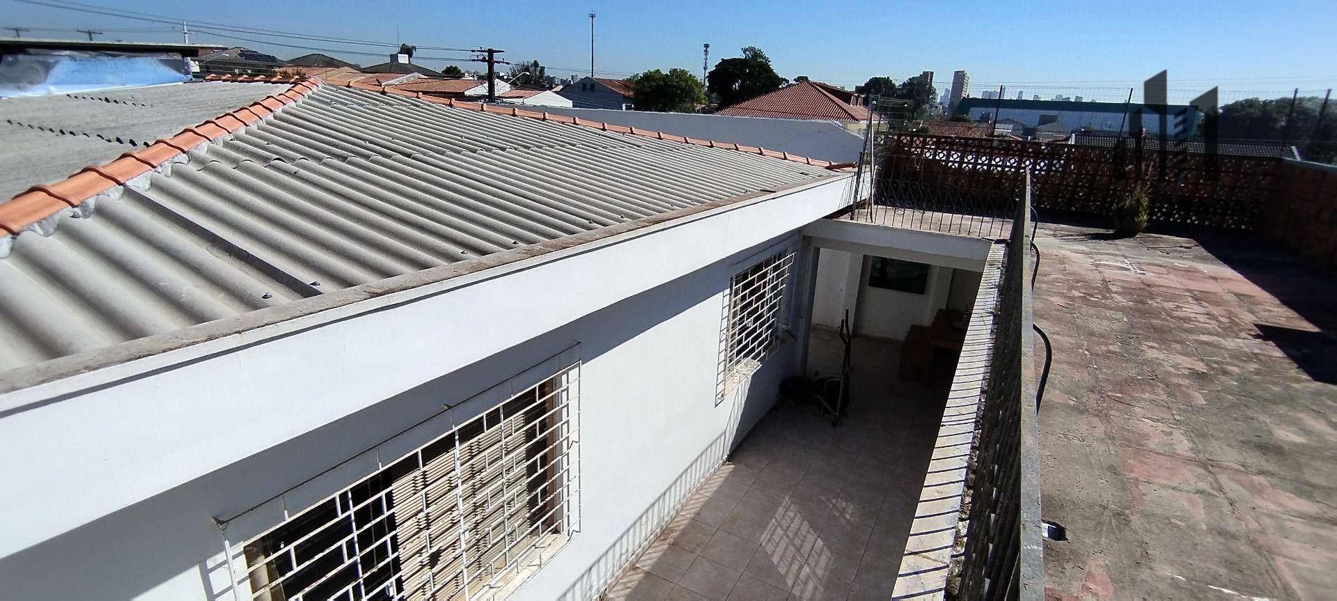 Casa à venda com 4 quartos, 200m² - Foto 34