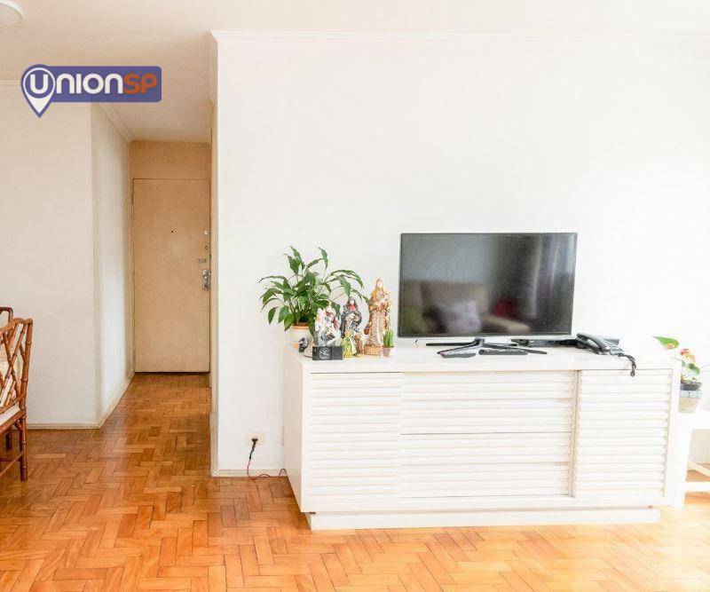 Apartamento à venda com 2 quartos, 68m² - Foto 2