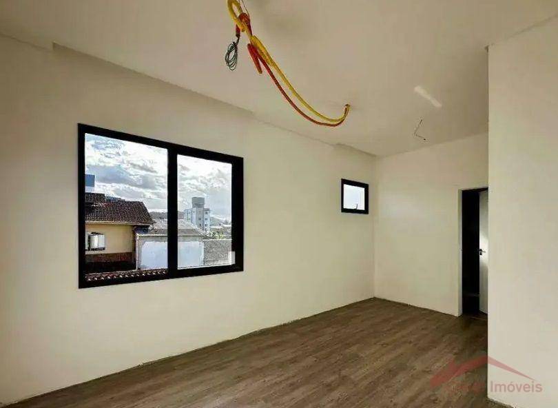 Sobrado, 3 quartos, 218 m² - Foto 5