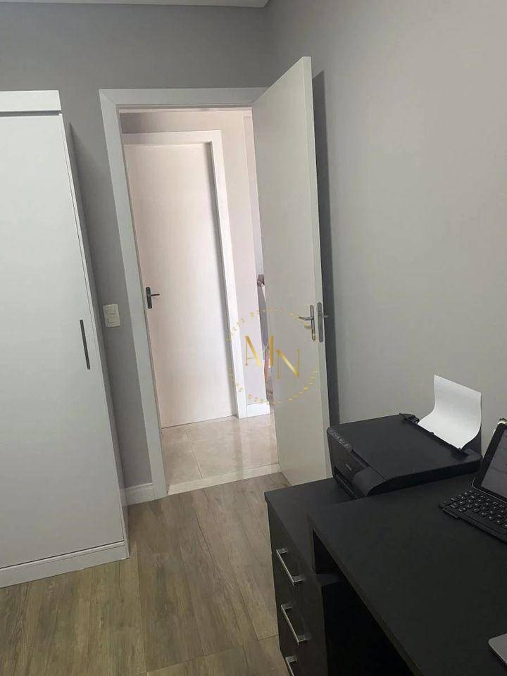 Apartamento à venda com 2 quartos, 61m² - Foto 12