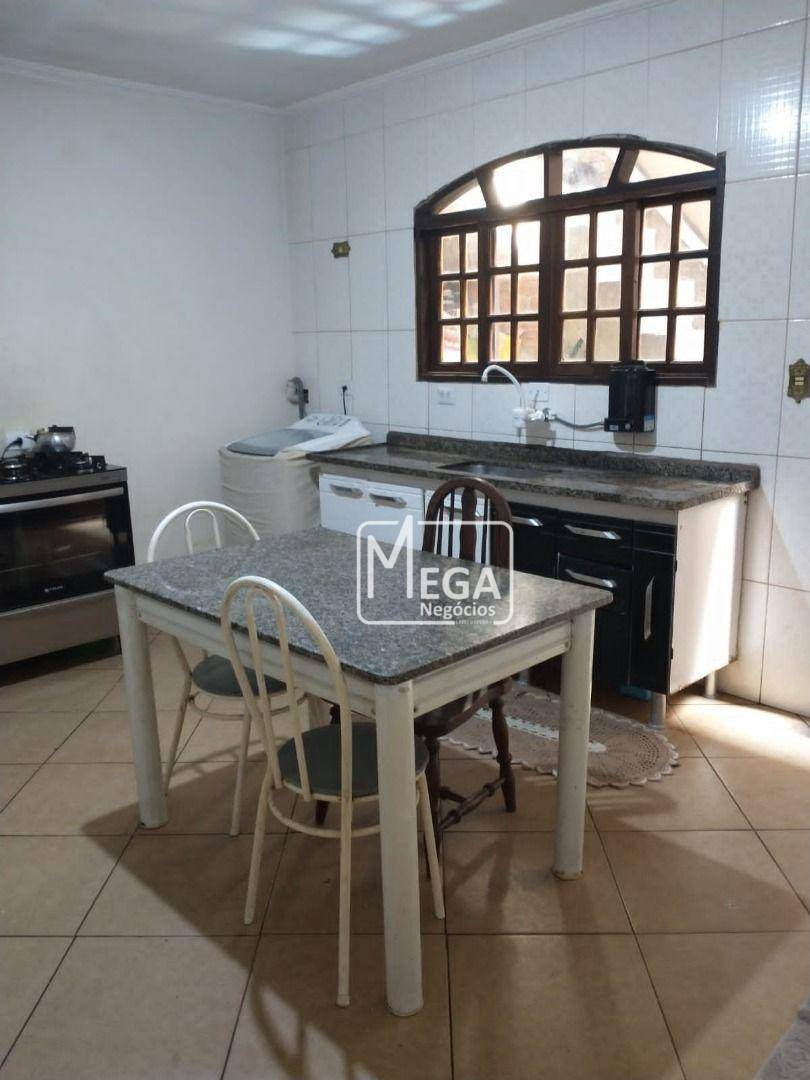 Casa à venda e aluguel com 3 quartos, 80m² - Foto 17