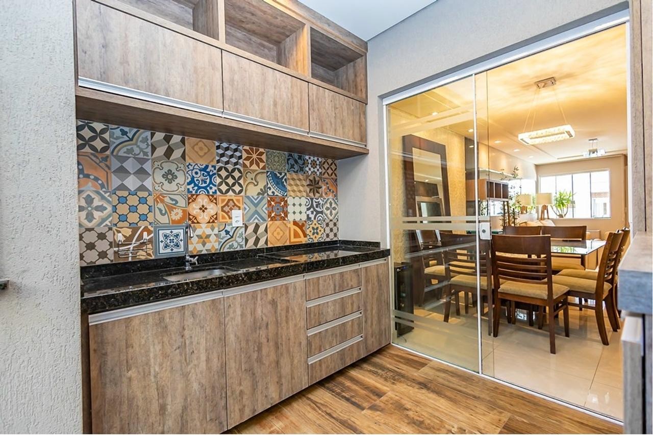 Casa à venda com 3 quartos, 184m² - Foto 11