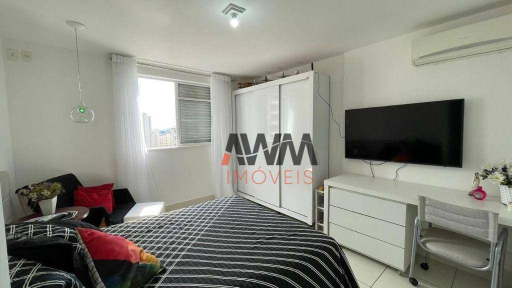 Apartamento à venda com 3 quartos, 150m² - Foto 17