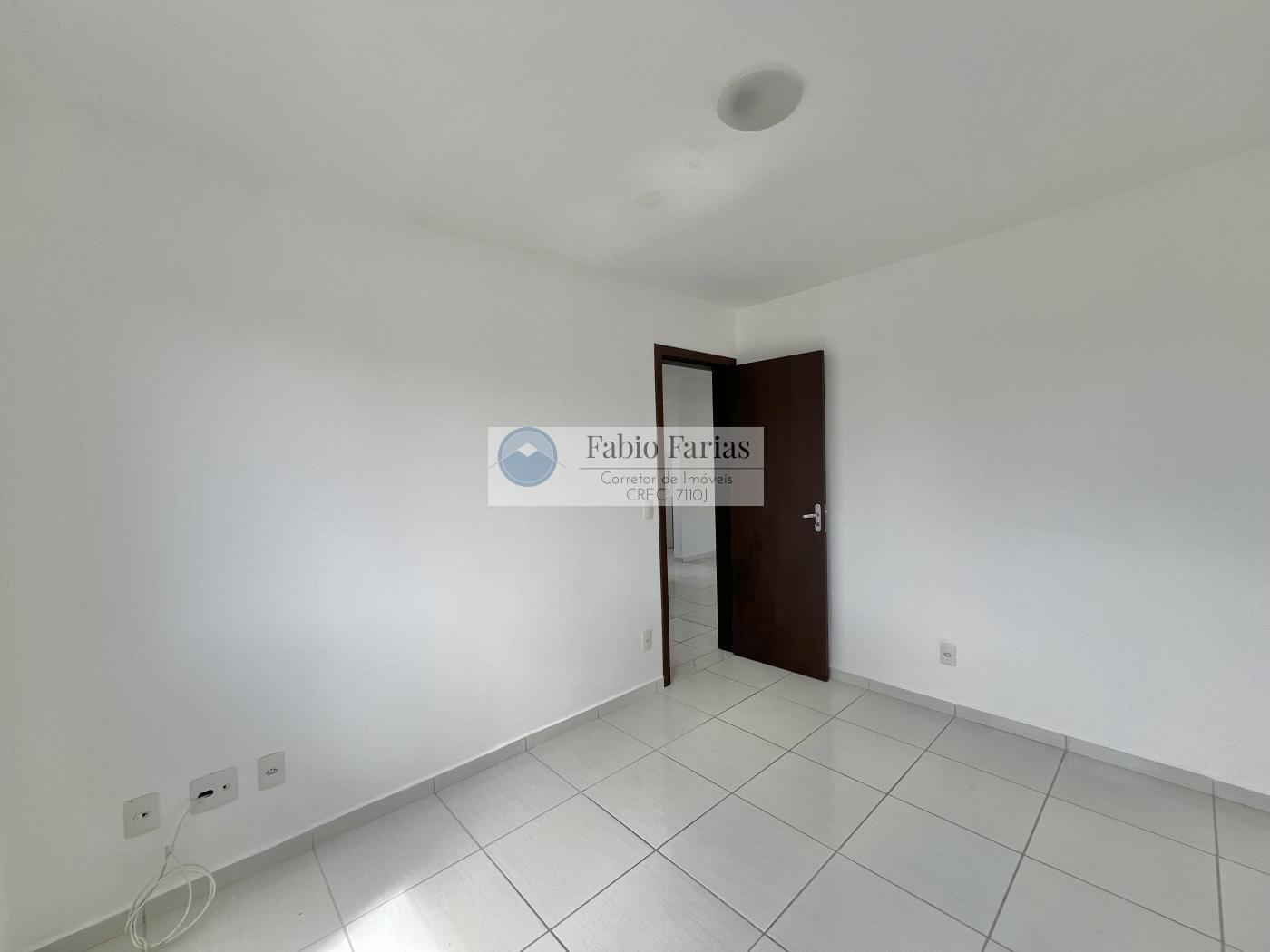 Apartamento à venda com 2 quartos, 62m² - Foto 13