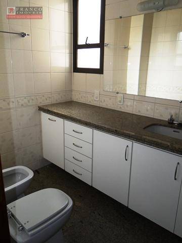 Apartamento à venda e aluguel com 3 quartos, 181m² - Foto 19