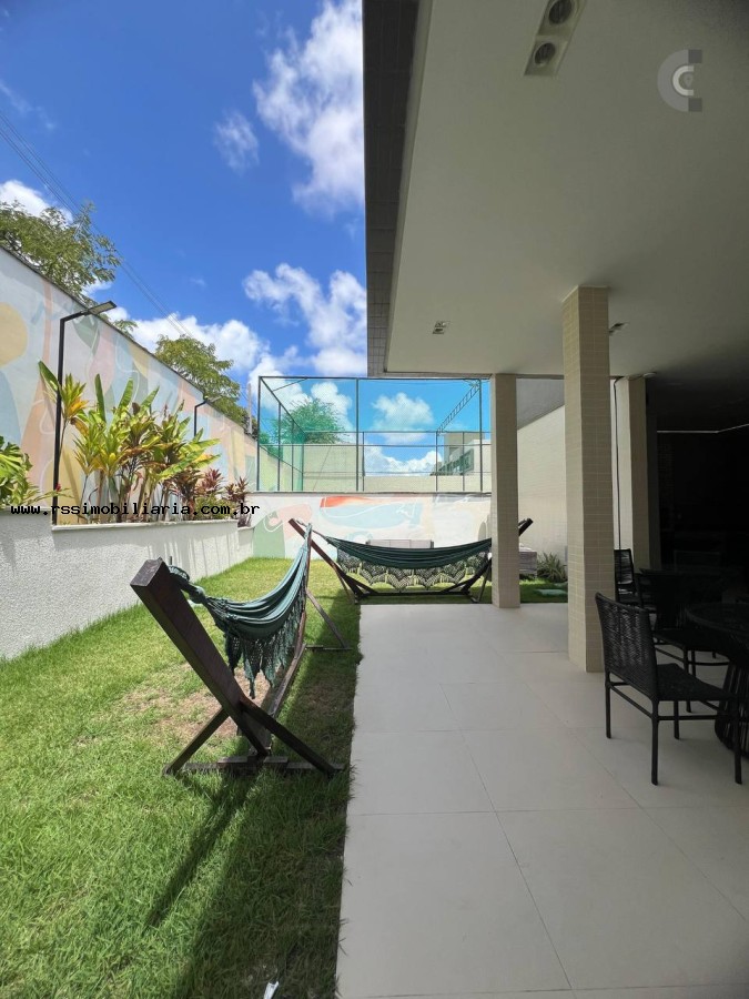 Apartamento à venda com 3 quartos, 67m² - Foto 2