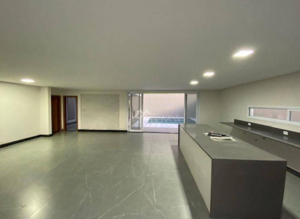 Sobrado à venda com 3 quartos, 370m² - Foto 4