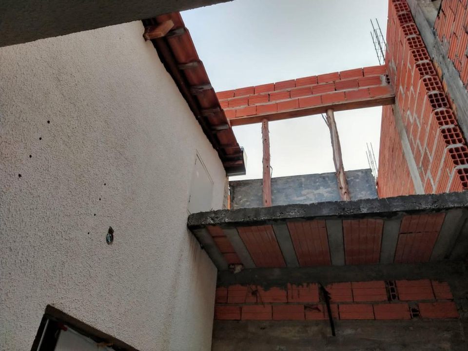 Casa à venda com 1 quarto, 160m² - Foto 13