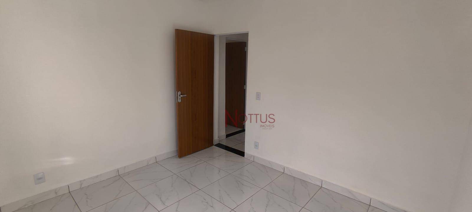 Casa à venda com 2 quartos, 169m² - Foto 7