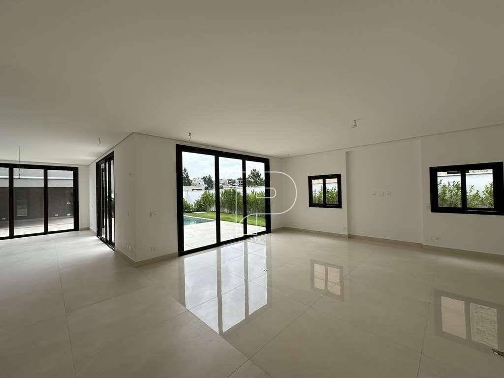 Casa de Condomínio à venda e aluguel com 4 quartos, 350m² - Foto 4