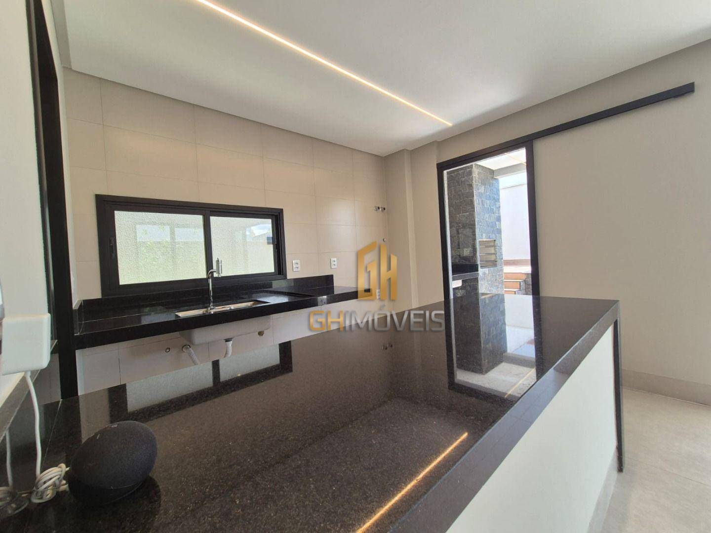 Sobrado à venda com 4 quartos, 201m² - Foto 5