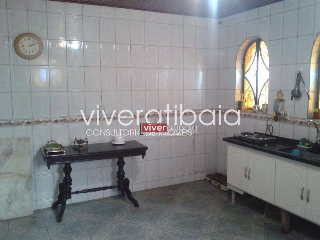 Casa à venda com 7 quartos, 300m² - Foto 17