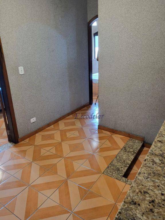 Sobrado à venda com 4 quartos, 200m² - Foto 18