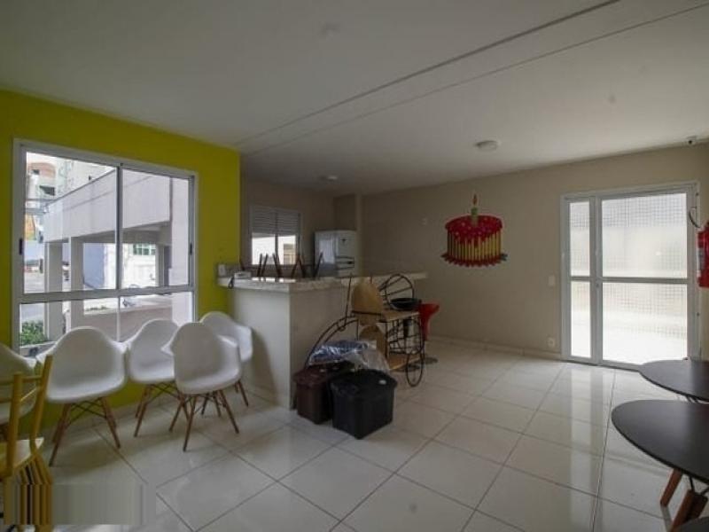 Apartamento à venda com 3 quartos, 113m² - Foto 11