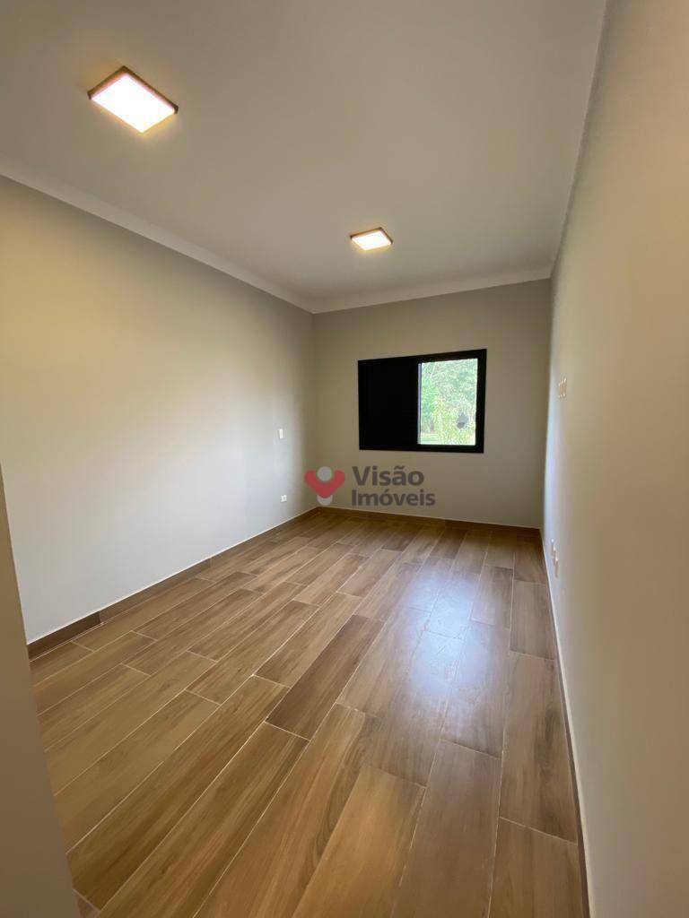 Casa à venda com 3 quartos, 124m² - Foto 13