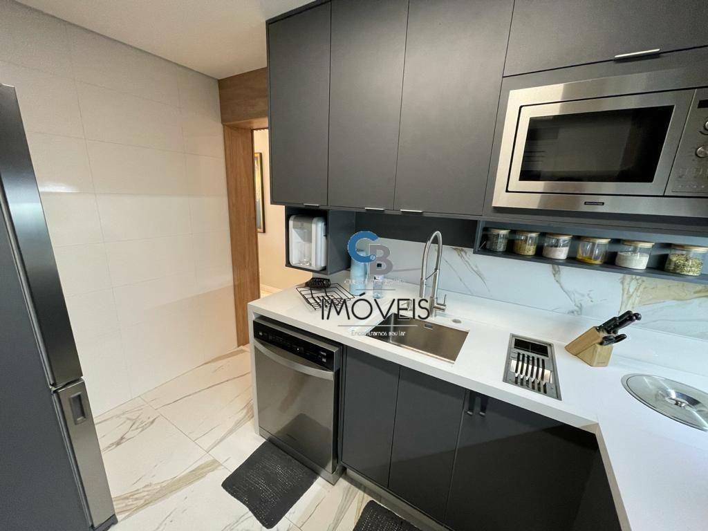 Apartamento à venda com 3 quartos, 102m² - Foto 17