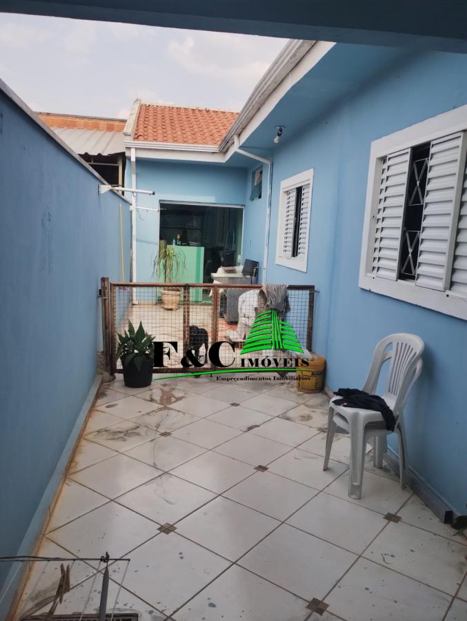 Casa à venda com 2 quartos, 140m² - Foto 5