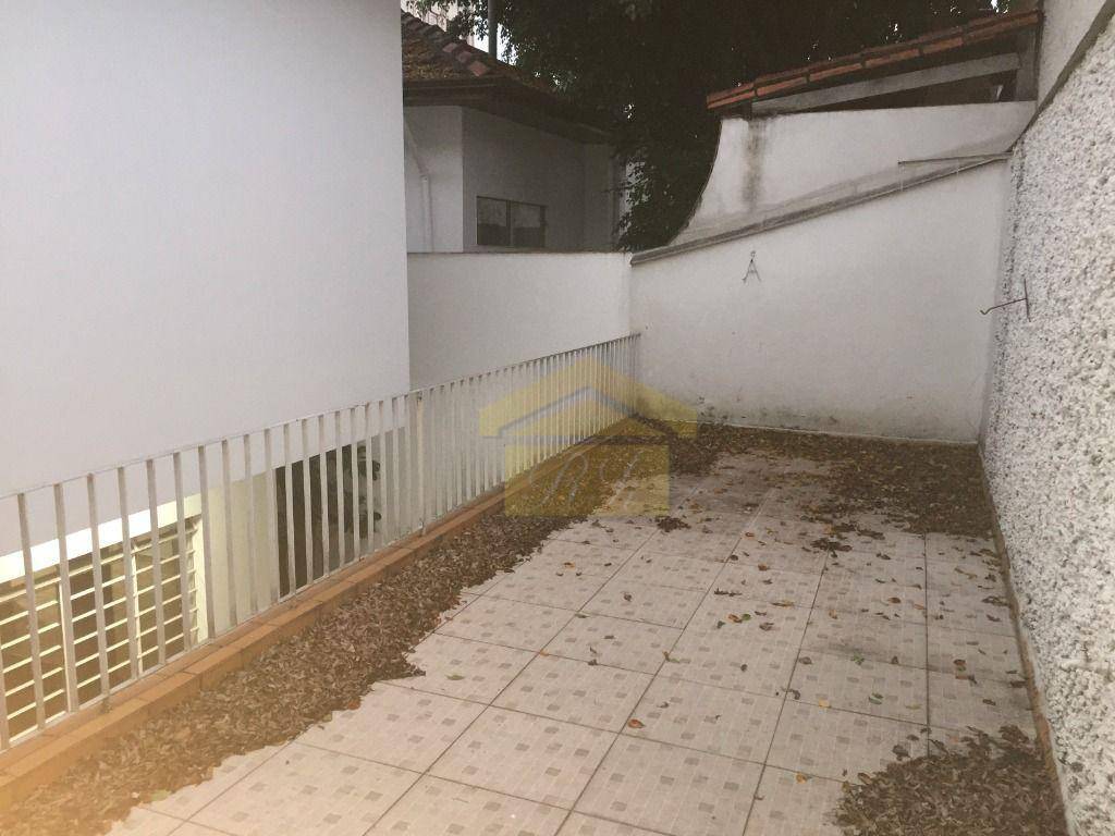 Casa para alugar com 3 quartos, 170m² - Foto 36