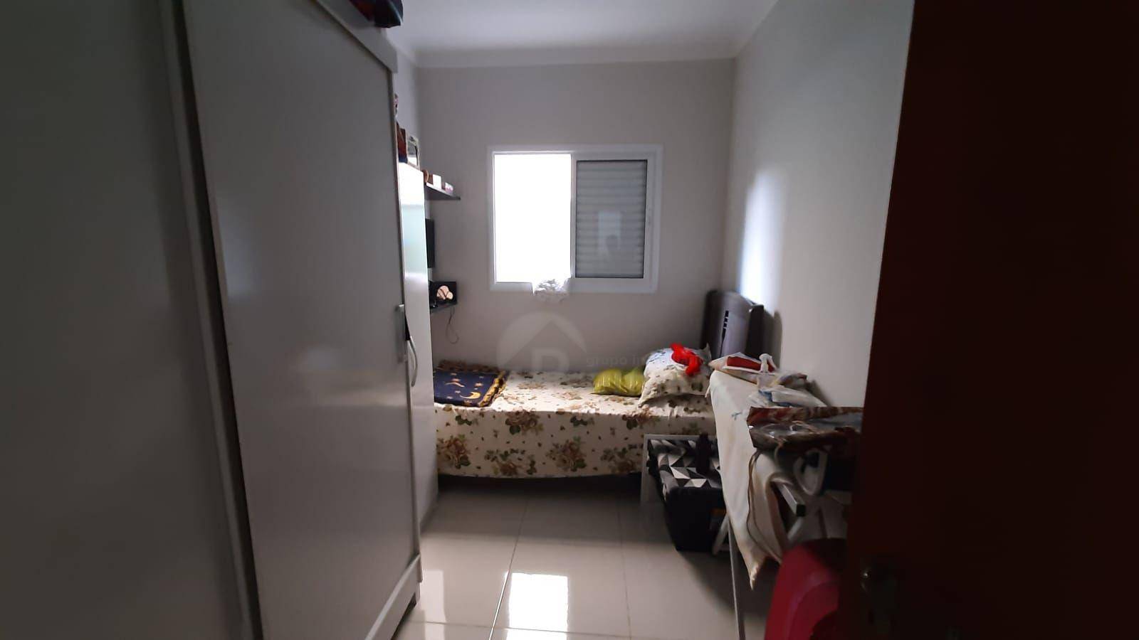 Casa à venda com 3 quartos, 107m² - Foto 8