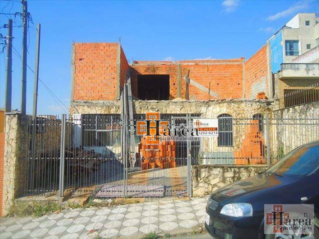 Sobrado à venda com 3 quartos, 300m² - Foto 2