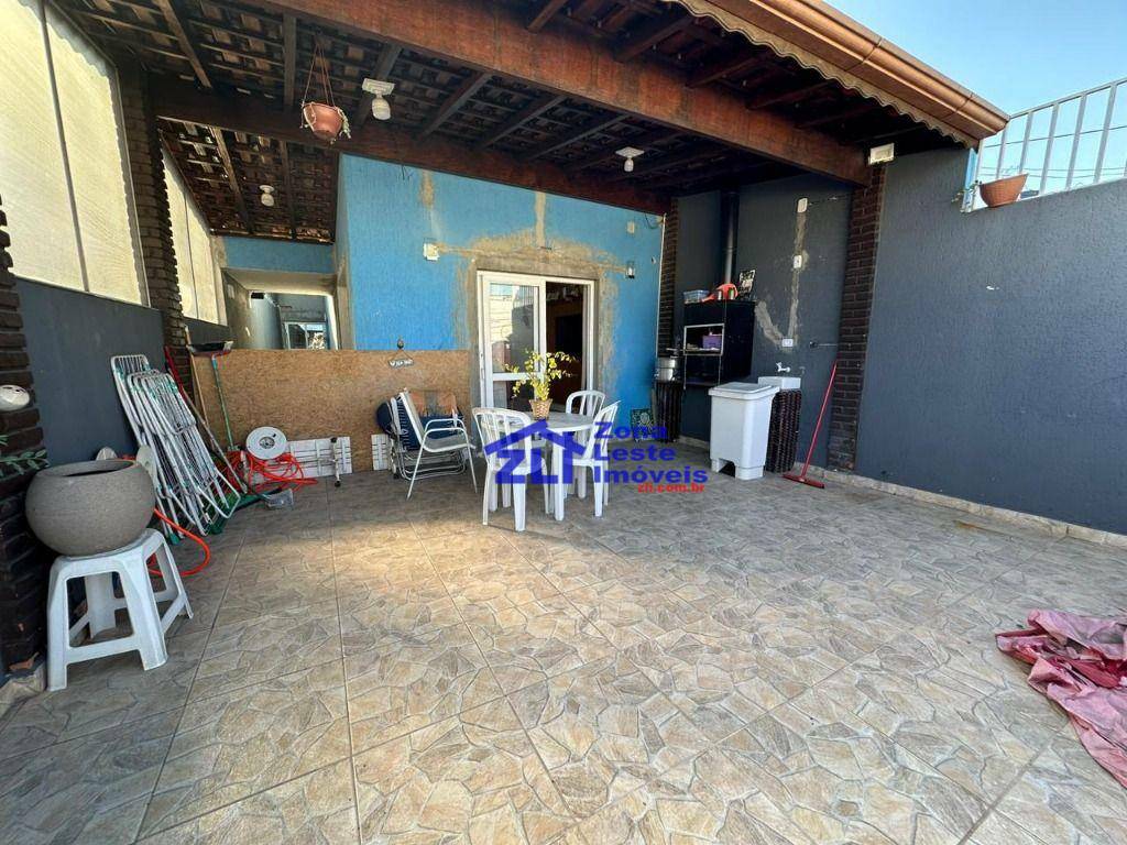 Casa à venda com 4 quartos, 164m² - Foto 5