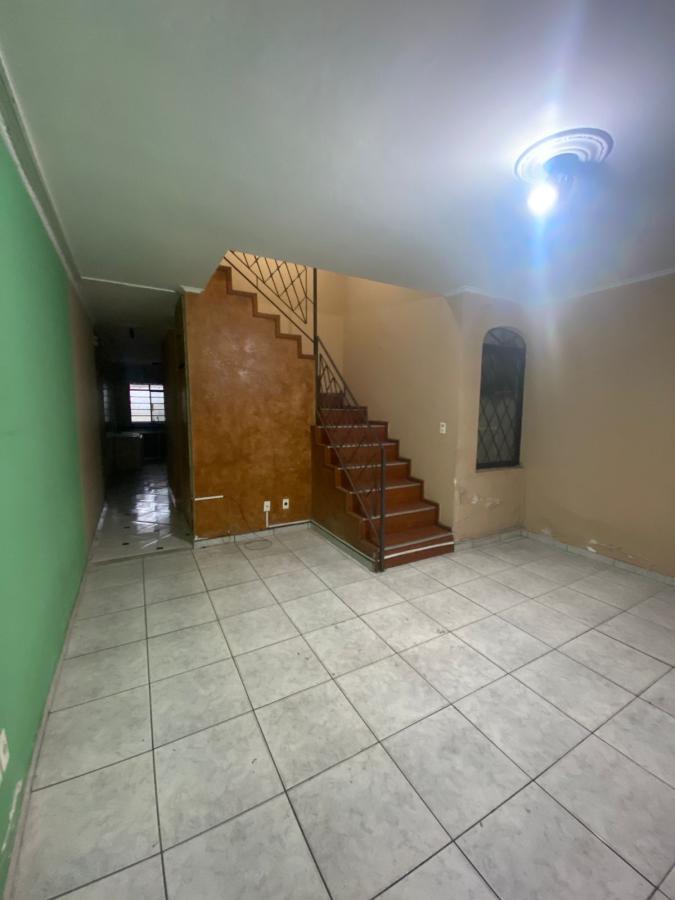 Sobrado para alugar com 4 quartos, 250m² - Foto 3