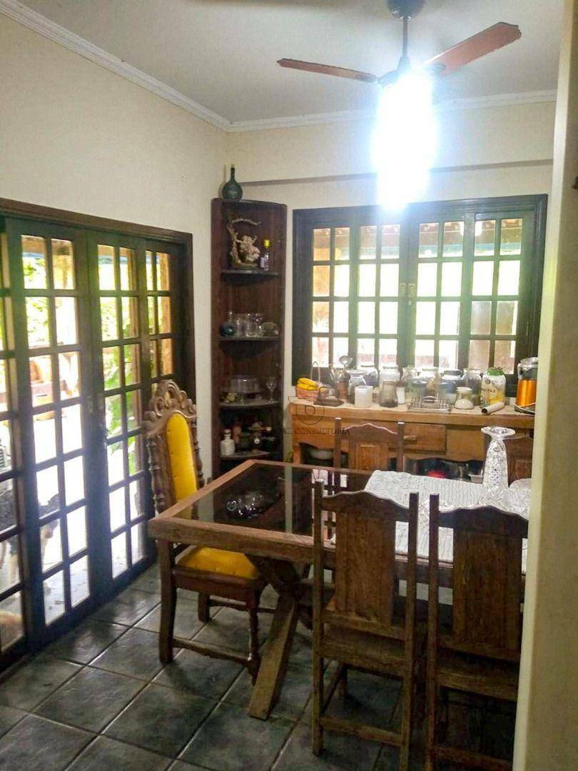 Chácara à venda com 3 quartos, 450m² - Foto 8