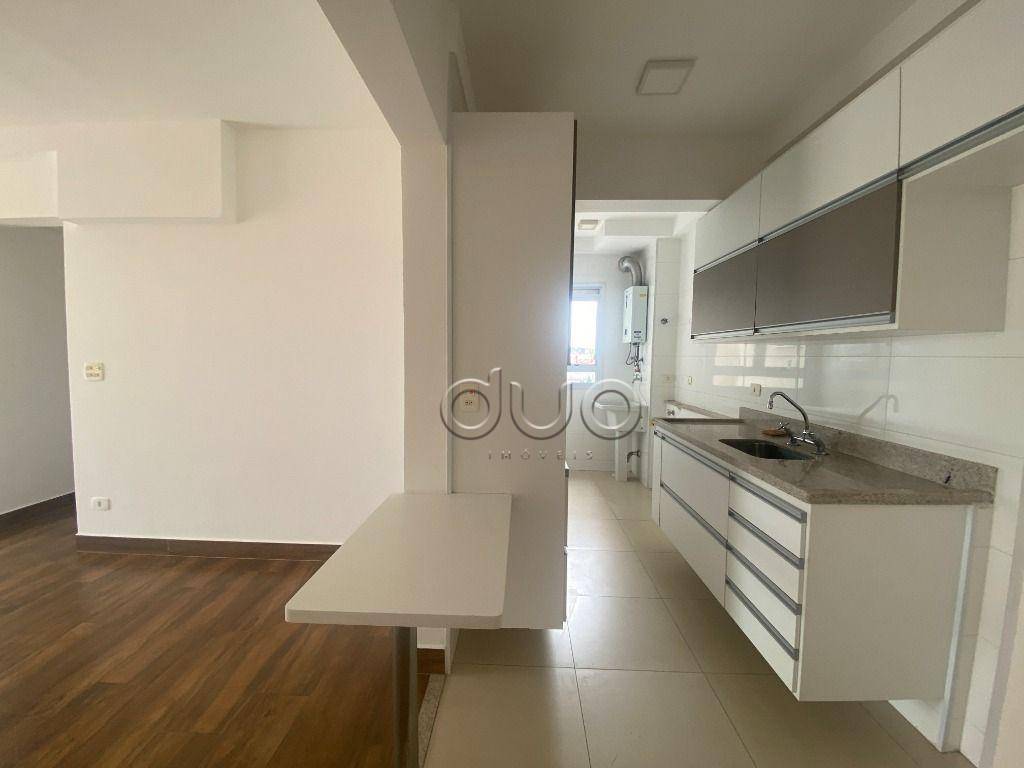 Apartamento à venda com 3 quartos, 79m² - Foto 2