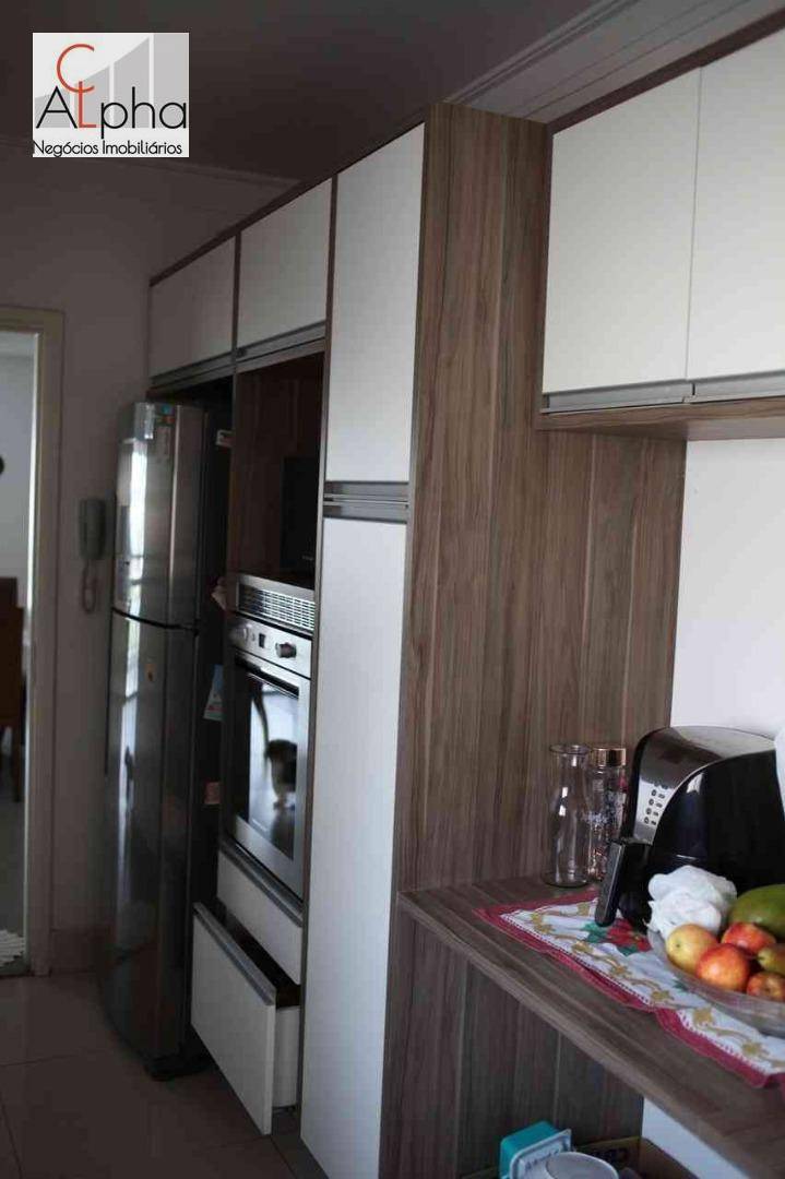 Apartamento à venda com 3 quartos, 144m² - Foto 6