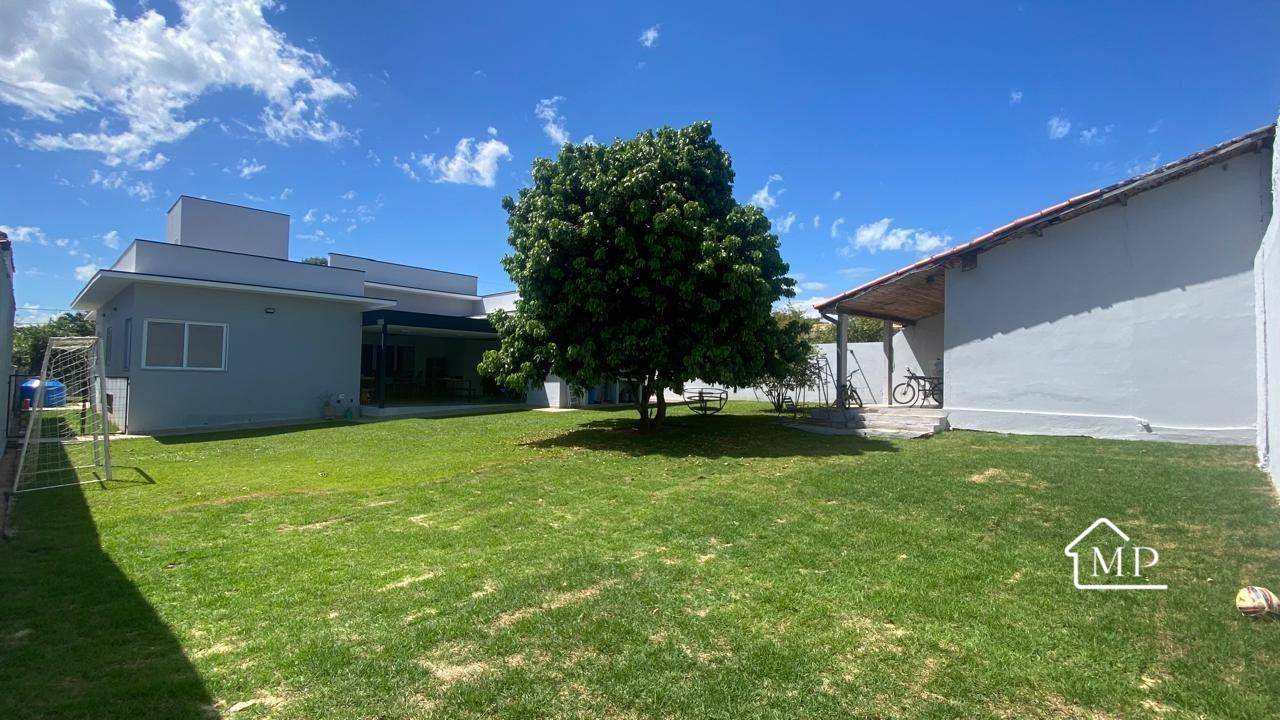 Chácara, 3 quartos, 1000 m² - Foto 1